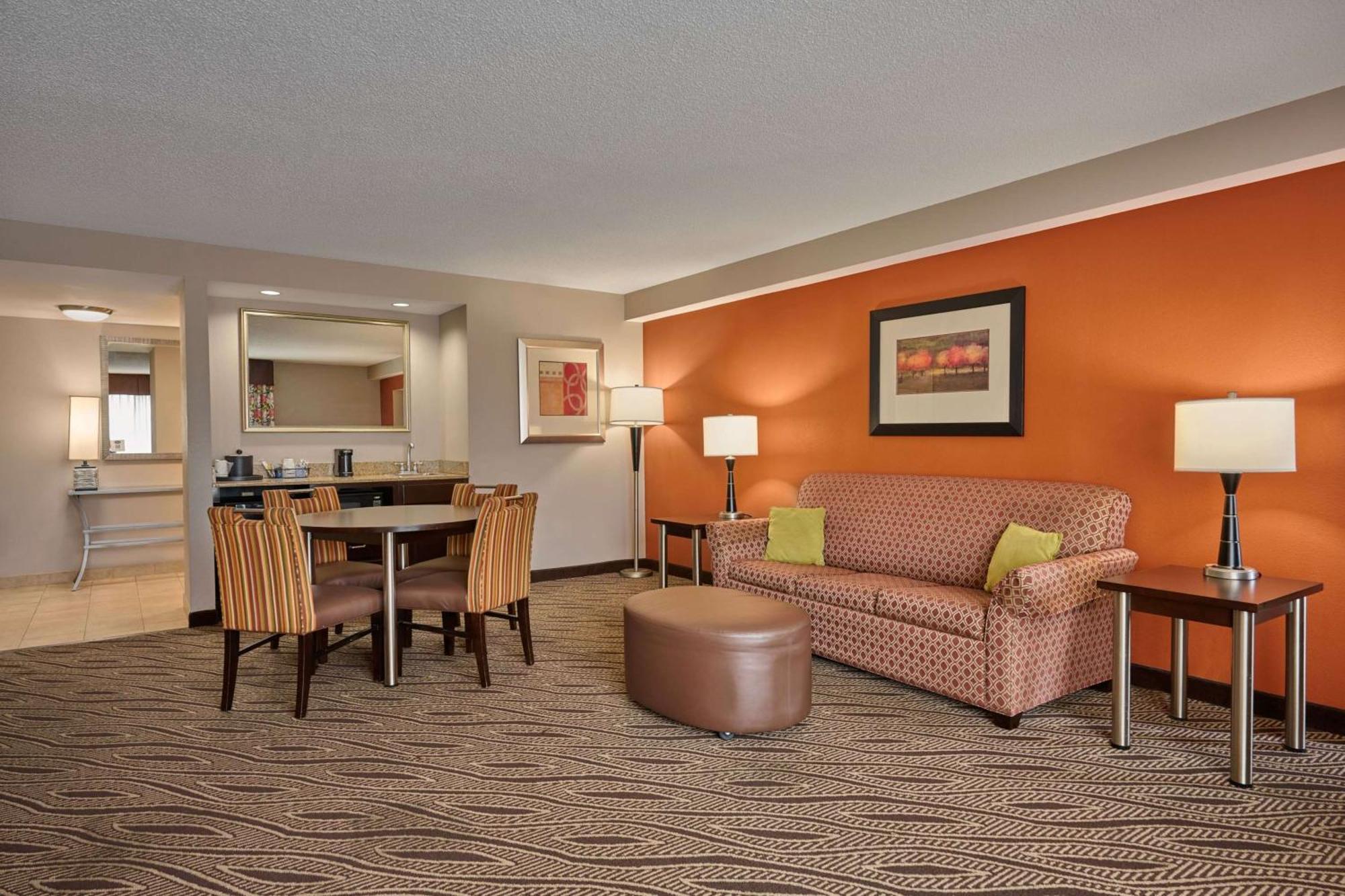 Hampton Inn Evansville Airport Zewnętrze zdjęcie