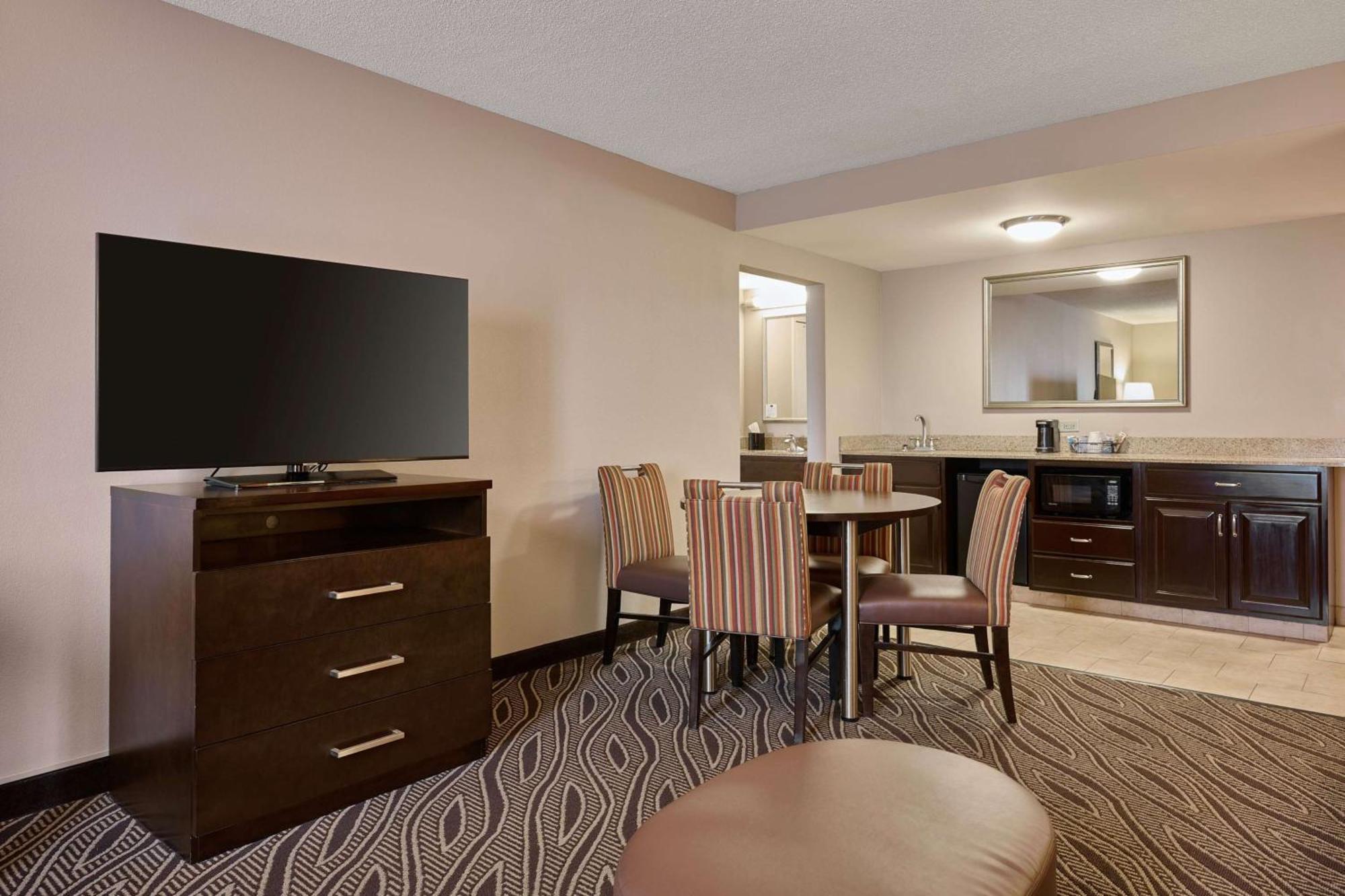 Hampton Inn Evansville Airport Zewnętrze zdjęcie